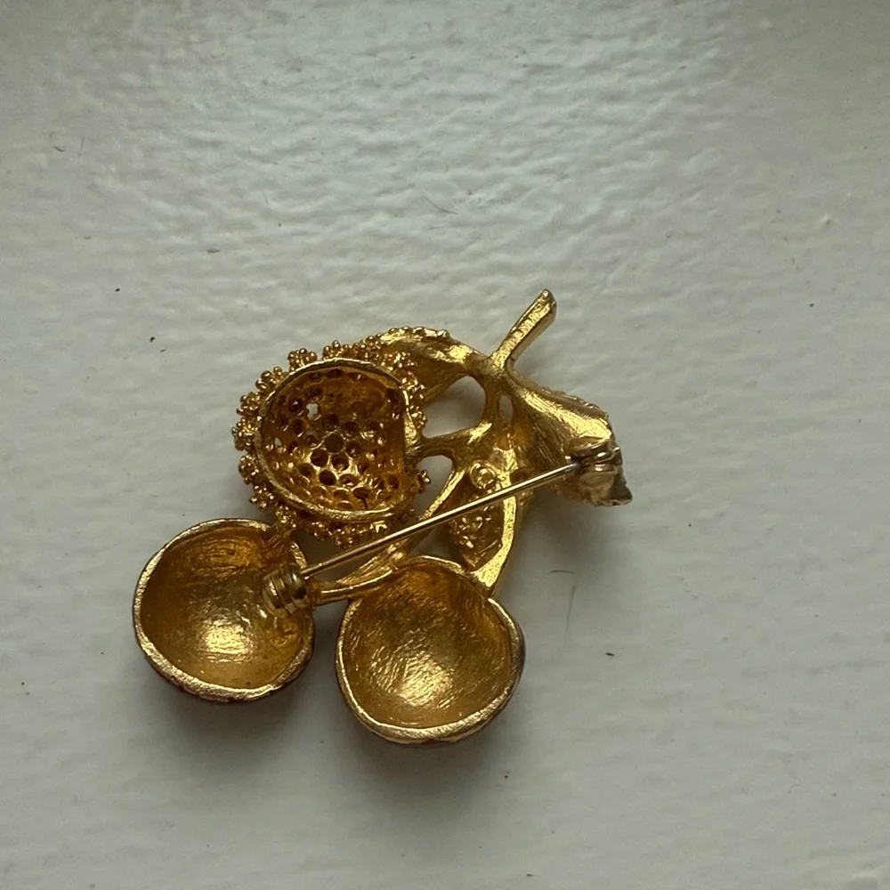 Vintage BSK Cherry Leaf Brooch EUC